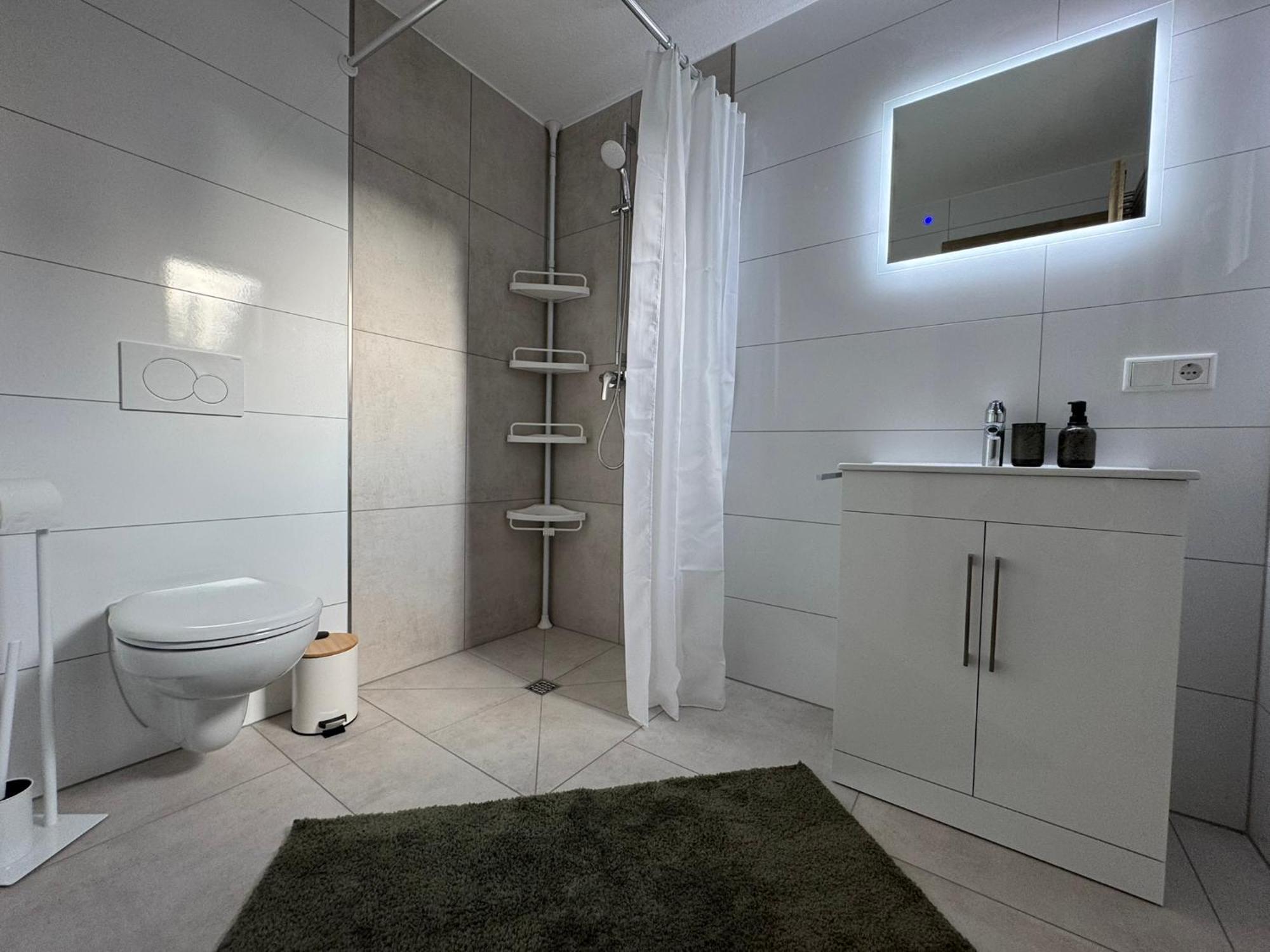 Rheiner Wohlfuehlsuite Mit Garten Apartment Rheine