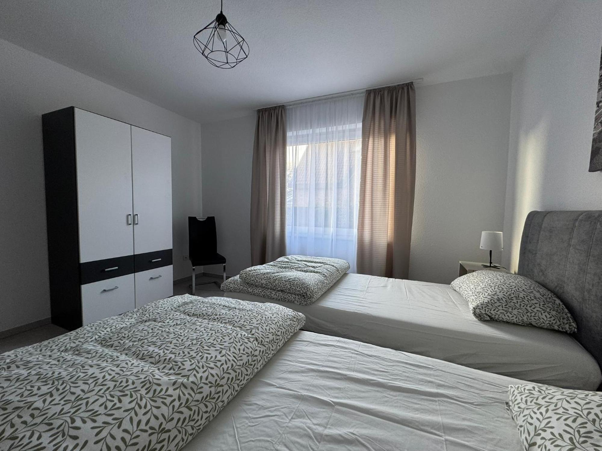 Apartment Rheiner Wohlfuehlsuite Mit Garten